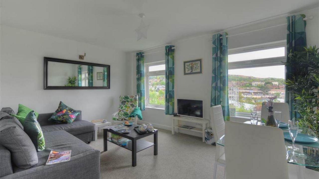 Upper Seascape Apartment Lyme Regis Luaran gambar